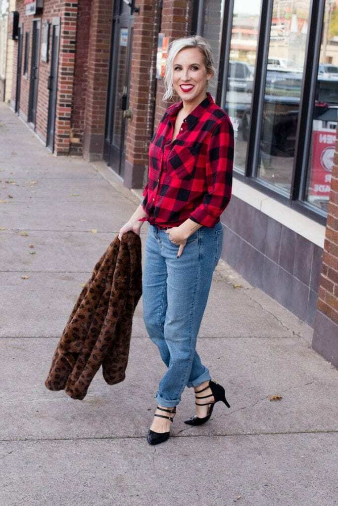 90s Overalls with Flannel A Nostalgic Fashion Trend