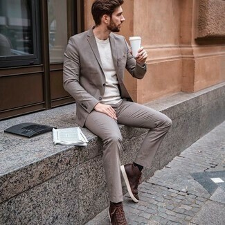 business-casual-summer-outfits-how-to-dress-for-success-and-stay-cool-65ac8b1ea8d6e.jpg