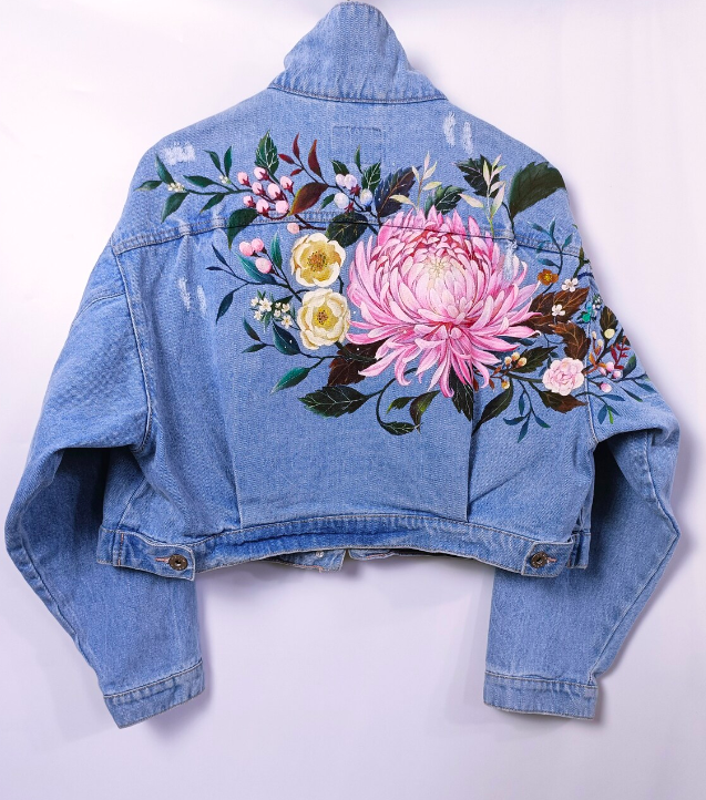 Denim Jacket with Flowers A Stylish and Feminine Wardrobe Addition