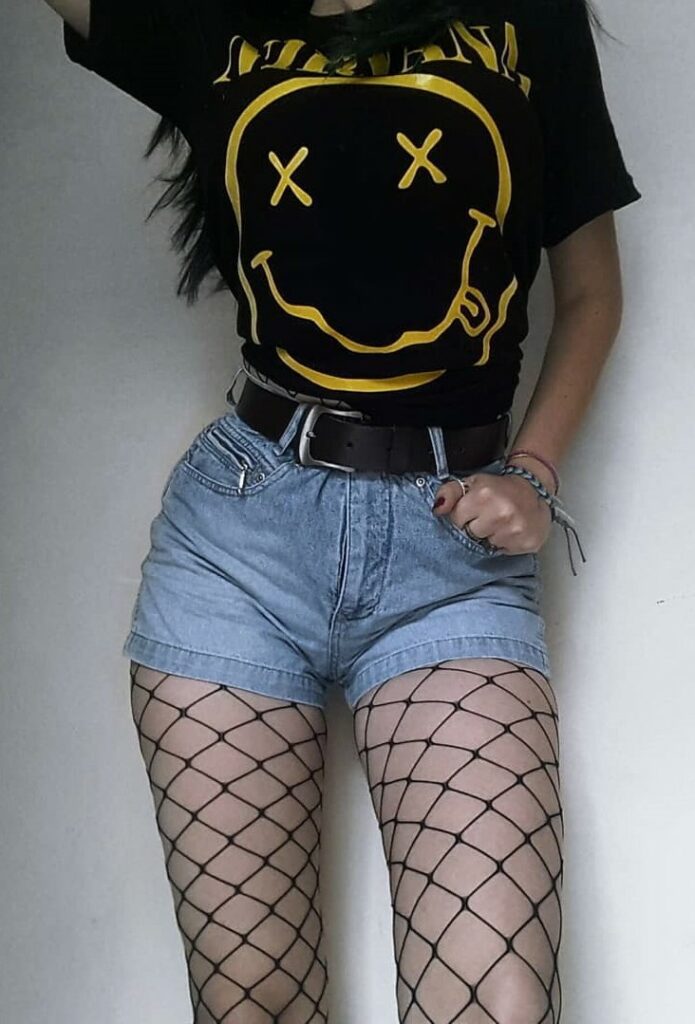 Easy DIY 90s Outfits A Blast from the Past