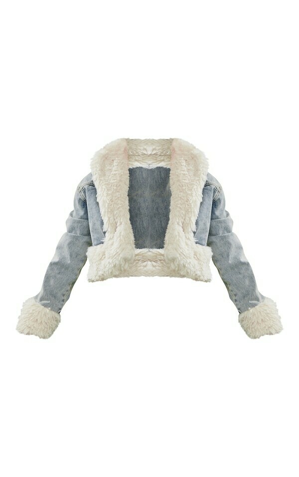 fur-trim-denim-jacket-a-fashionable-and-versatile-piece-for-any-wardrobe-659e517c702c5.jpg