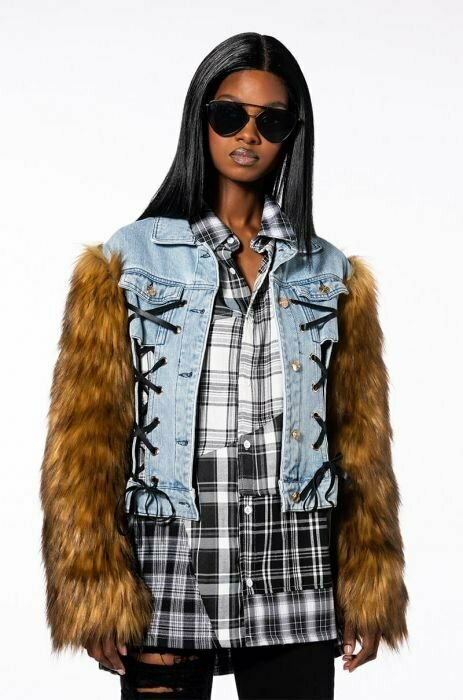 Jean Jacket with Fur Sleeves A Stylish and Cozy Addition to Your Wardrobe