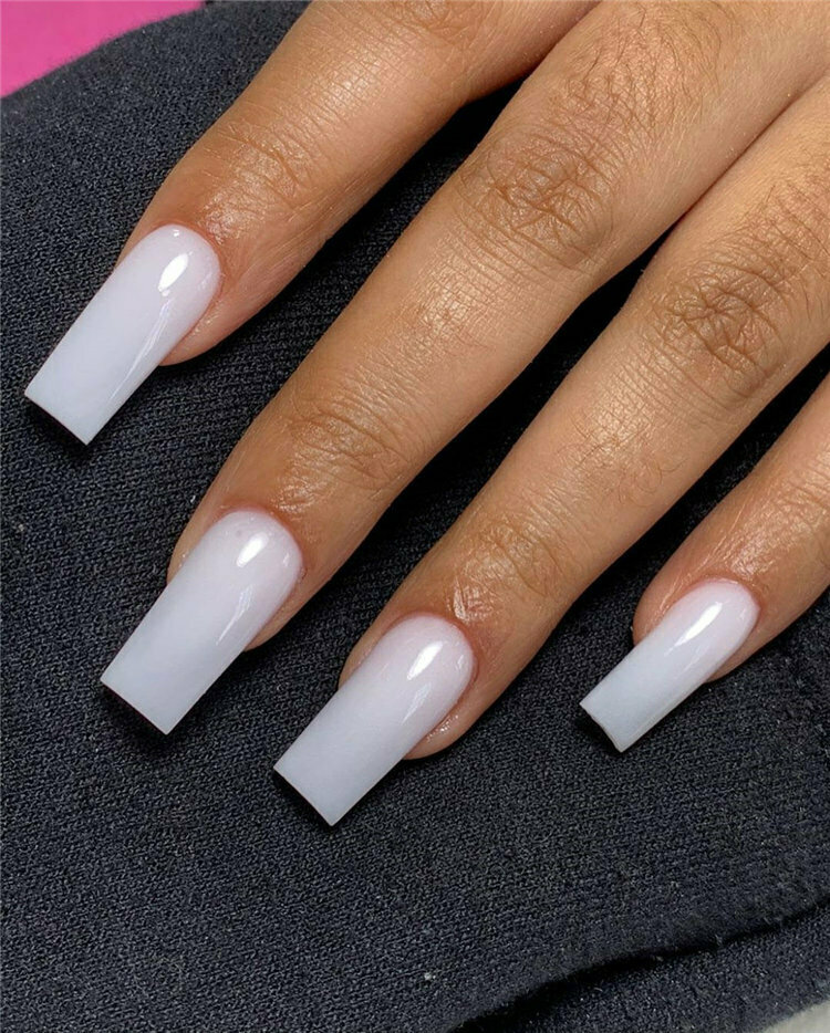 Simple White Nail Designs Elevate Your Look with Minimalism