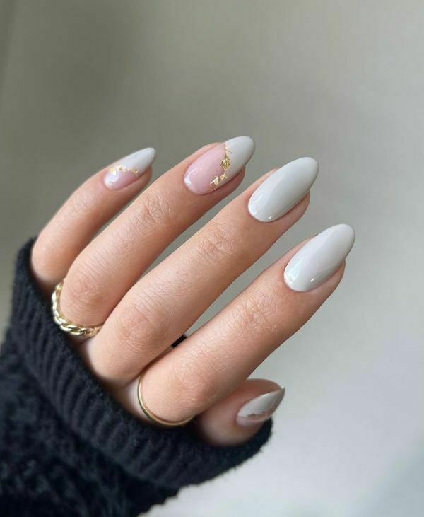 Simple White Nail Designs Elevate Your Look with Minimalism