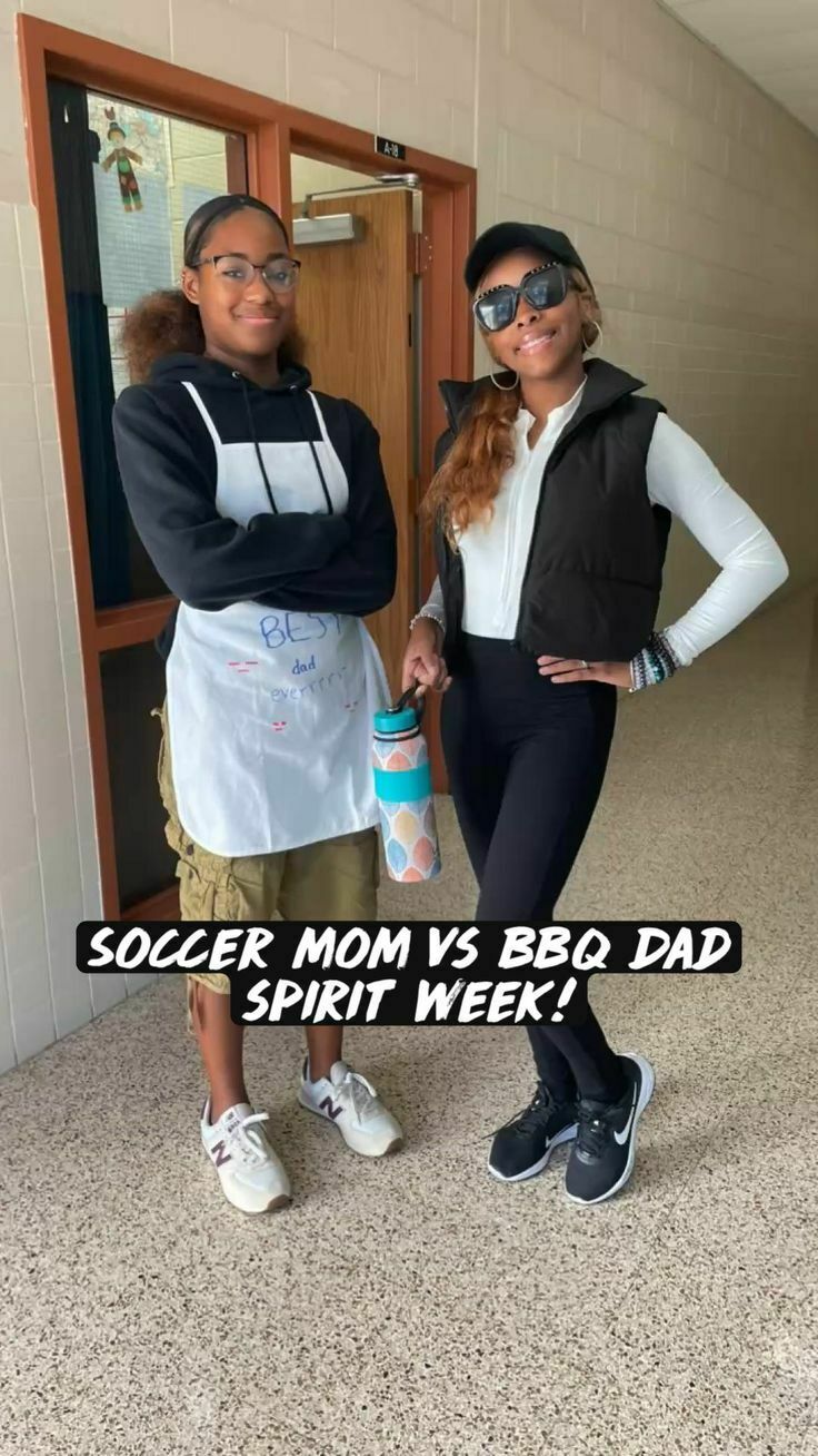 Soccer Mom Outfit Ideas for Spirit Week Embrace Your Inner Sporty Chic!