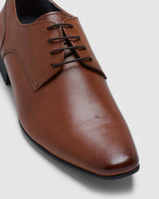 the-classy-footwear-why-brown-dress-shoes-for-men-are-a-must-have-65abd401c16a9.jpg