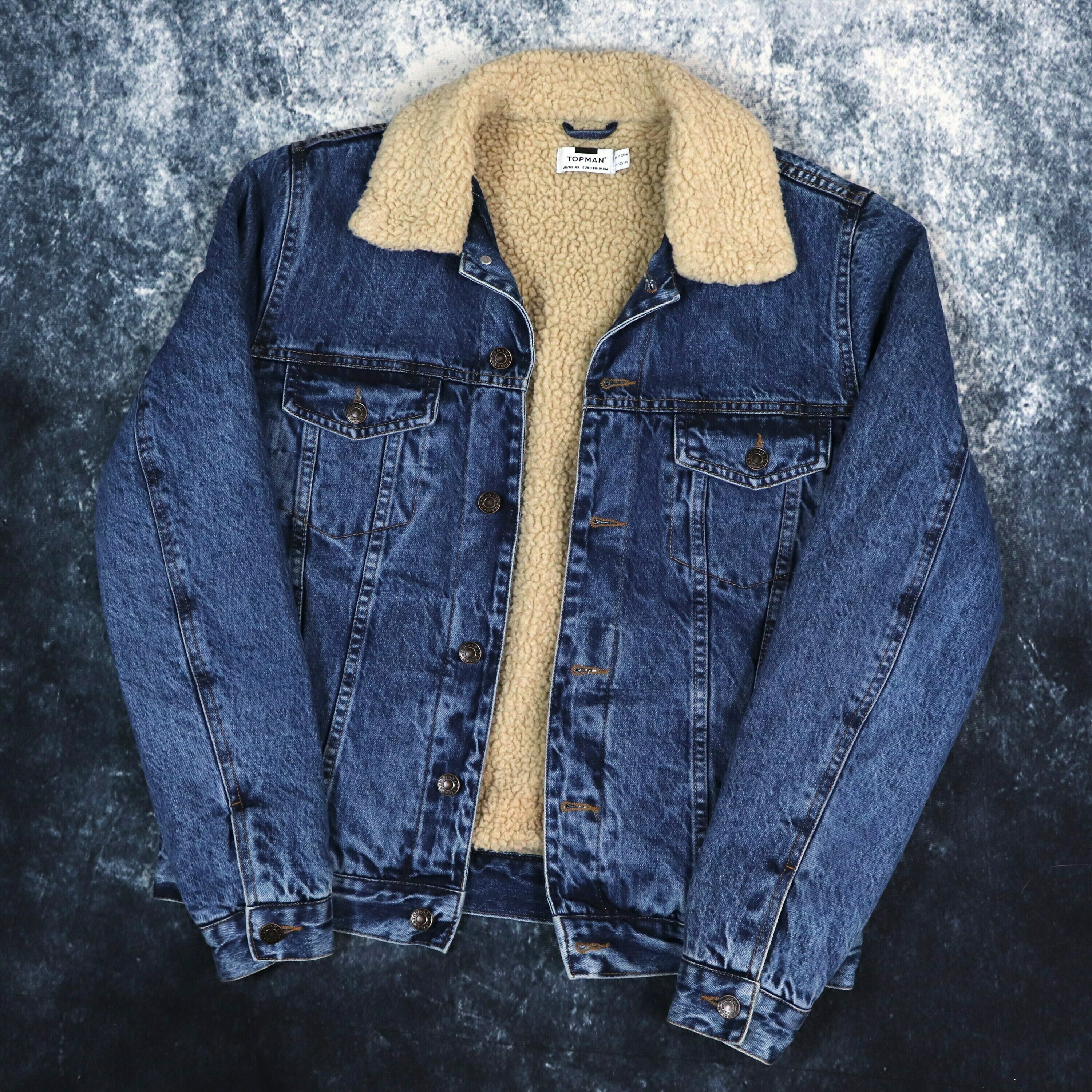 The Comfort and Style of Fleece Lined Jean Jackets