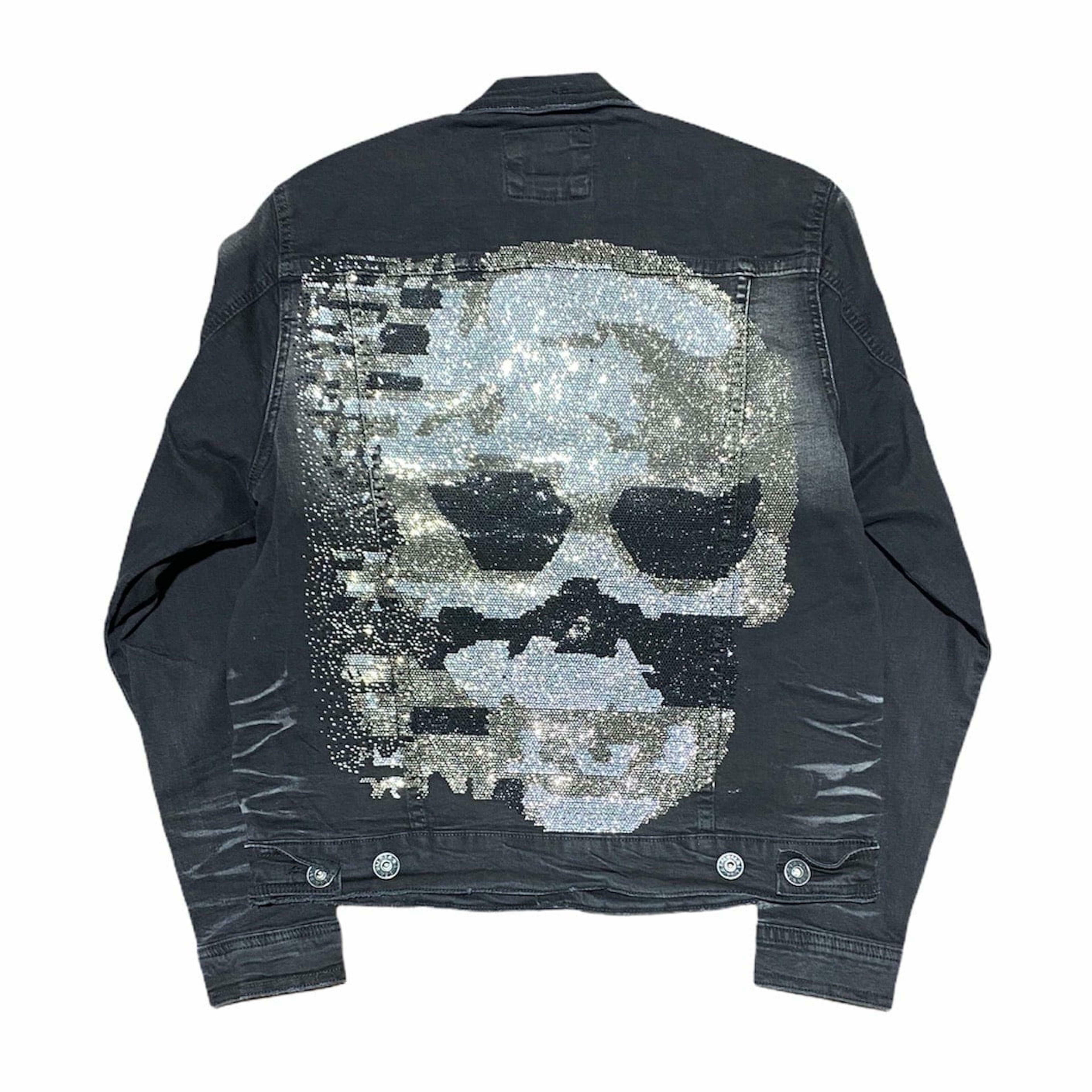 The Edgy and Bold Style of Skull Denim Jackets