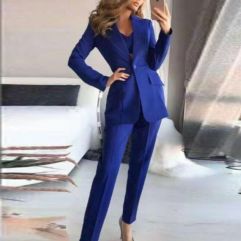 the-perfect-fit-a-guide-to-finding-the-right-blue-suit-for-women-65ac8d0858db9.jpg