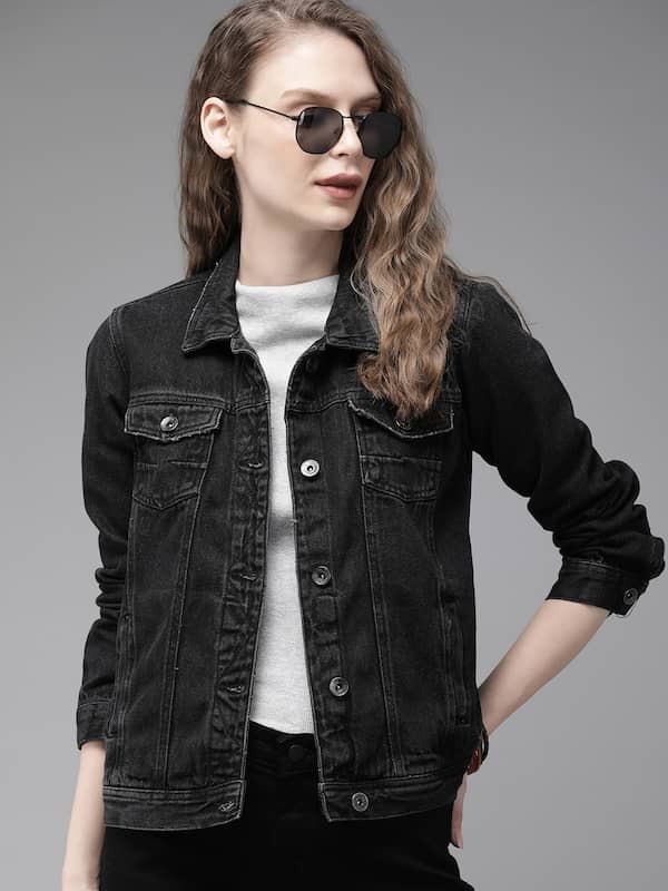 The Versatile and Trendy Black Jean Vest A Must-Have for Every Wardrobe