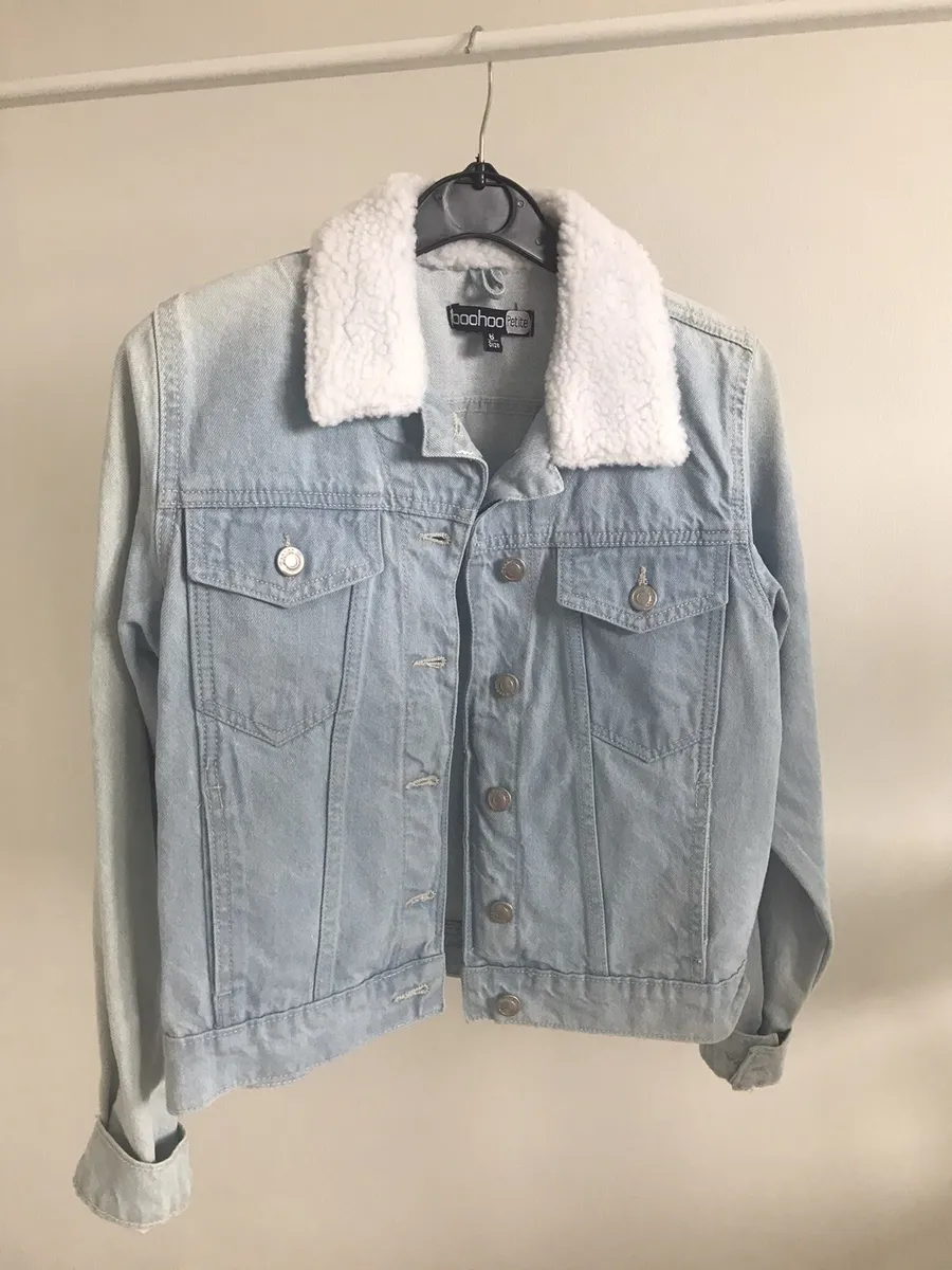 The Versatility and Comfort of a Sheepskin Denim Jacket