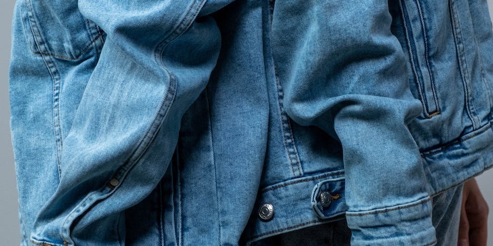 The Versatility of Swing Denim Jackets