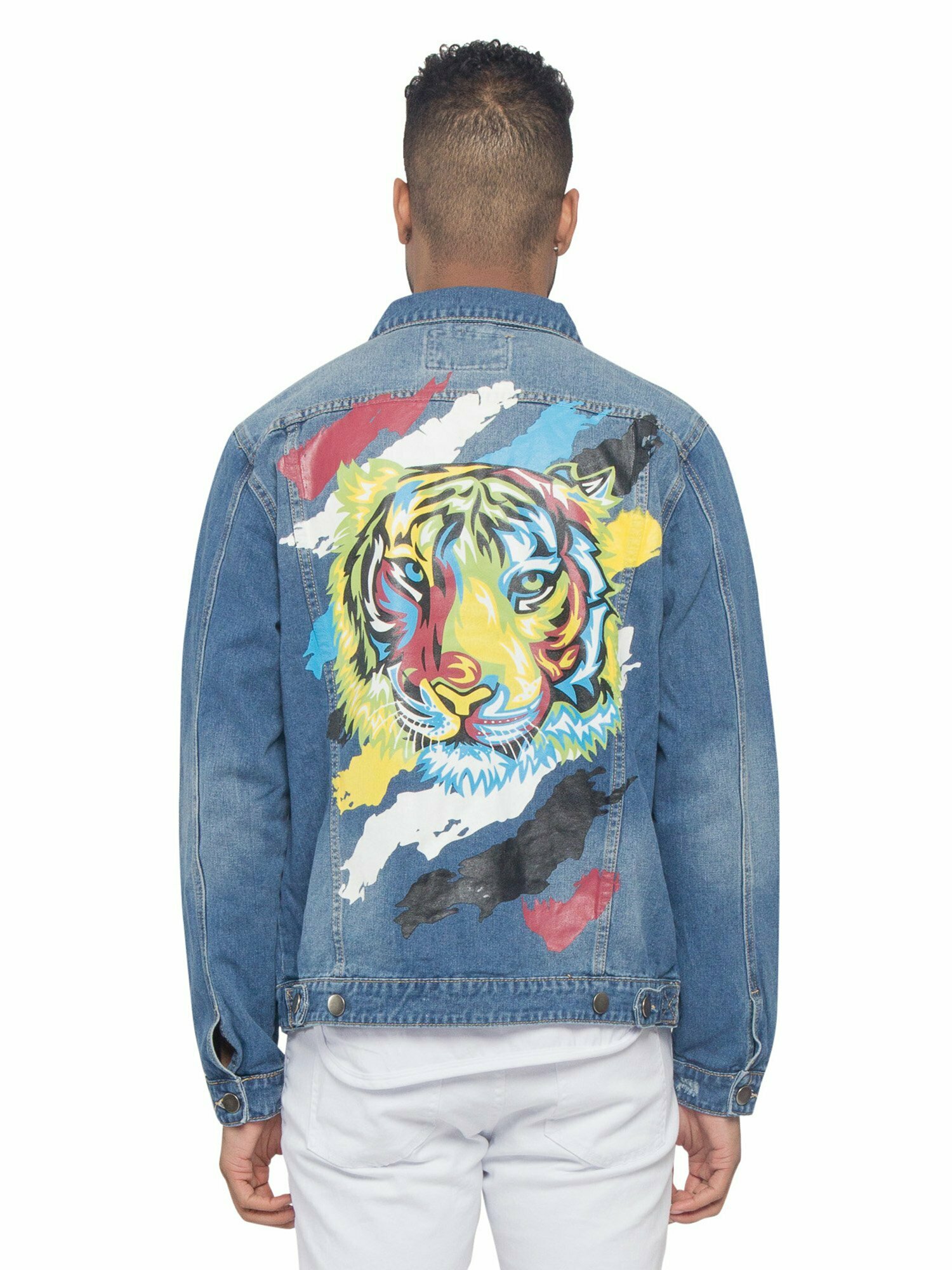 Tiger Denim Jacket A Bold and Stylish Choice for All Fashionistas