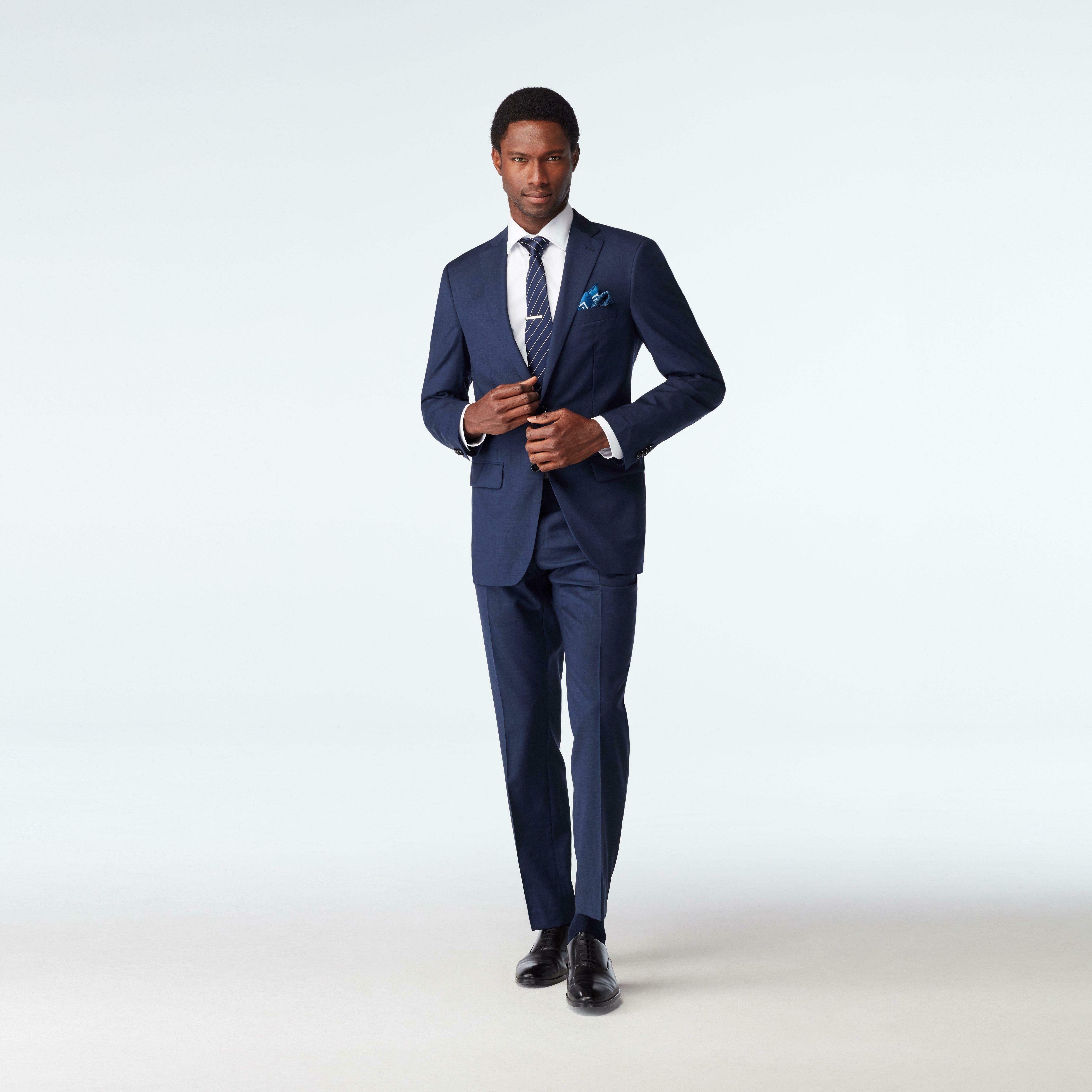 What Color Shoes to Wear with a Navy Suit?