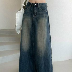 Distressed Low Waist Denim Skirt - Y2K Summer Grunge, 90s Fashion, Retro Y2K Out