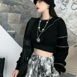 Edgy Off Shoulder Cropped Sweatshirt - Y2K Grunge, 90s Fashion, Retro Summer Outfit