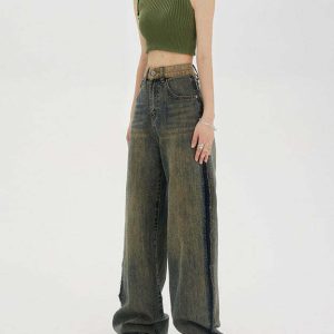 Washed Brown Y2K Jeans with Contrast Pocket - 90s Grunge, Retro, and Summer Y2K Fashion