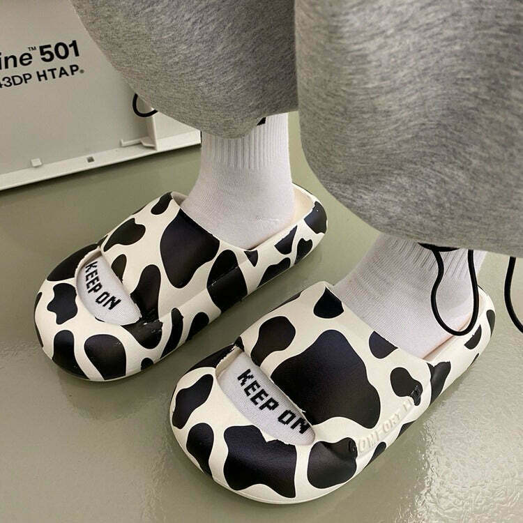 Y2K & 90s Fashion Animal Behavior Foam Street Slippers - Retro Grunge Summer Outfit Essential