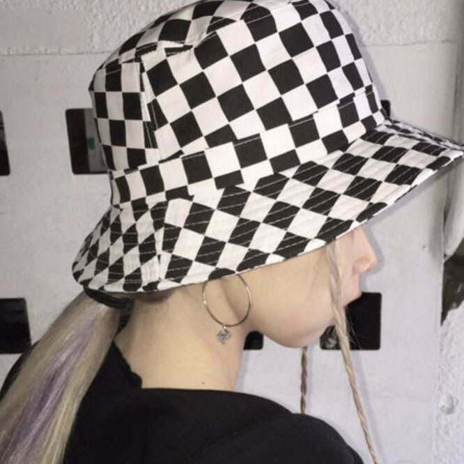 Y2K & 90s Fashion Checker Bucket Hat - Retro Grunge, Summer, Party & Club Outfits