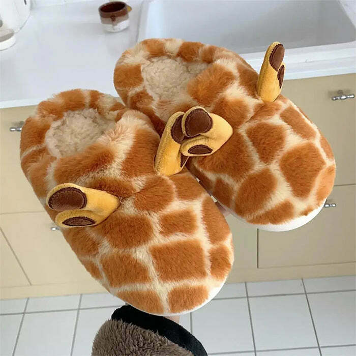 Y2K and 90s Fashion Giraffe Plush Slippers - Retro Grunge, Pastel Goth, and Hip