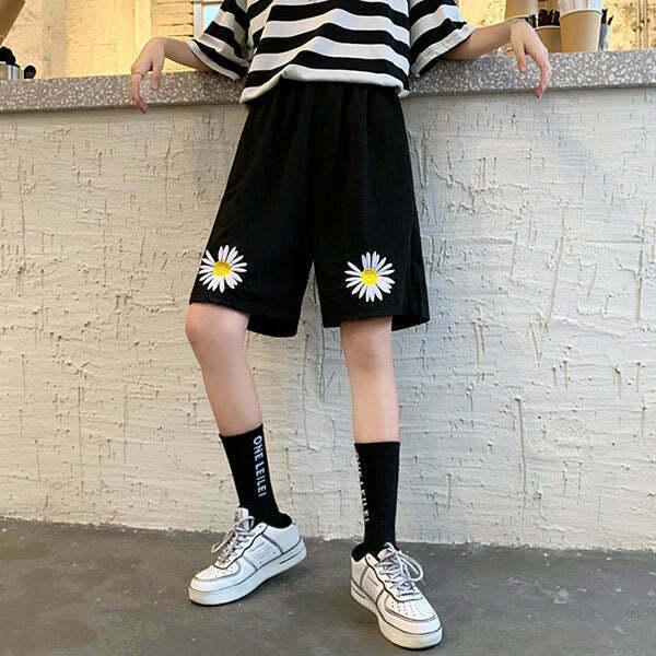 Y2K Daisy Embroidery Shorts - Retro 90s Grunge Summer Outfit, Pastel Goth, Y2K Fashion