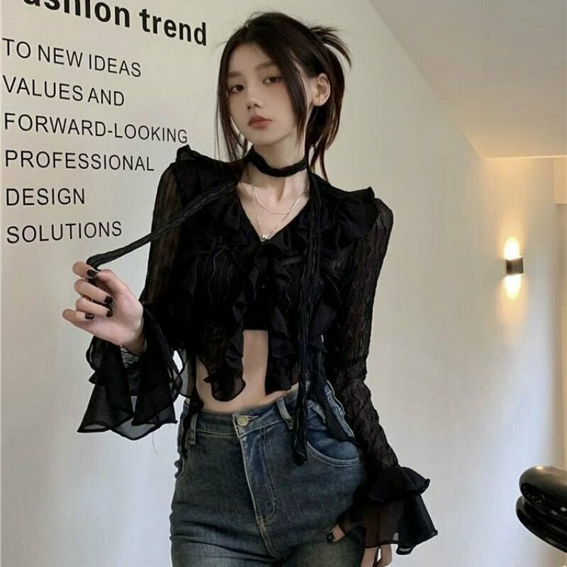 Y2K Gothic Lace Crop Top Blouse - Retro 90s Grunge, Summer Party, and Club Outfits