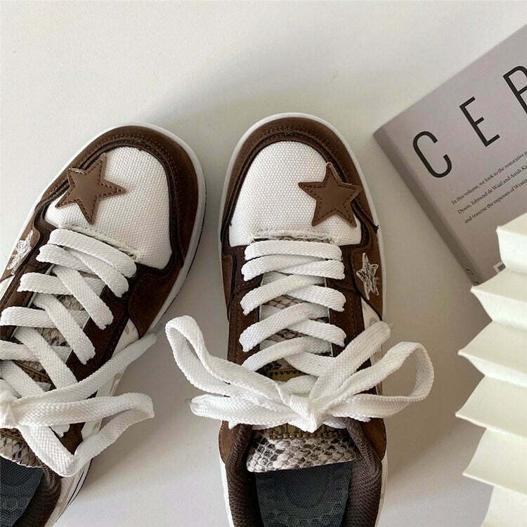 Y2K Grunge Brown Star Aesthetic Sneakers - Retro 90s Fashion, Summer Y2K Outfits