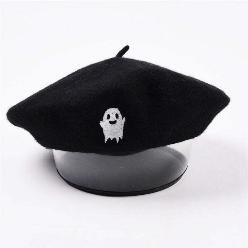 Y2K Grunge Ghost Embroidery Halloween Beret - Retro 90s Fashion, Pastel Goth, Y2K