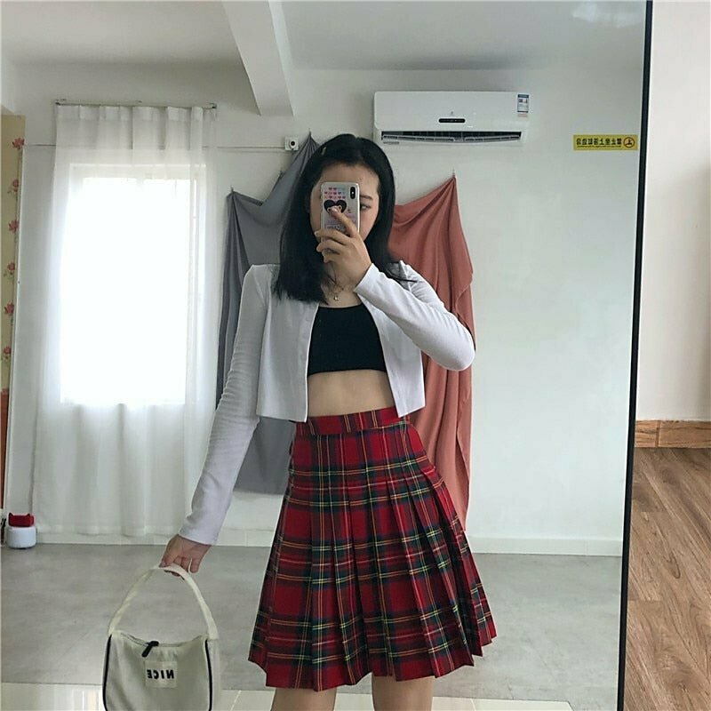 Y2K Grunge Red Plaid Skirt - 90s Fashion, Retro Style, Y2K Summer Outfits