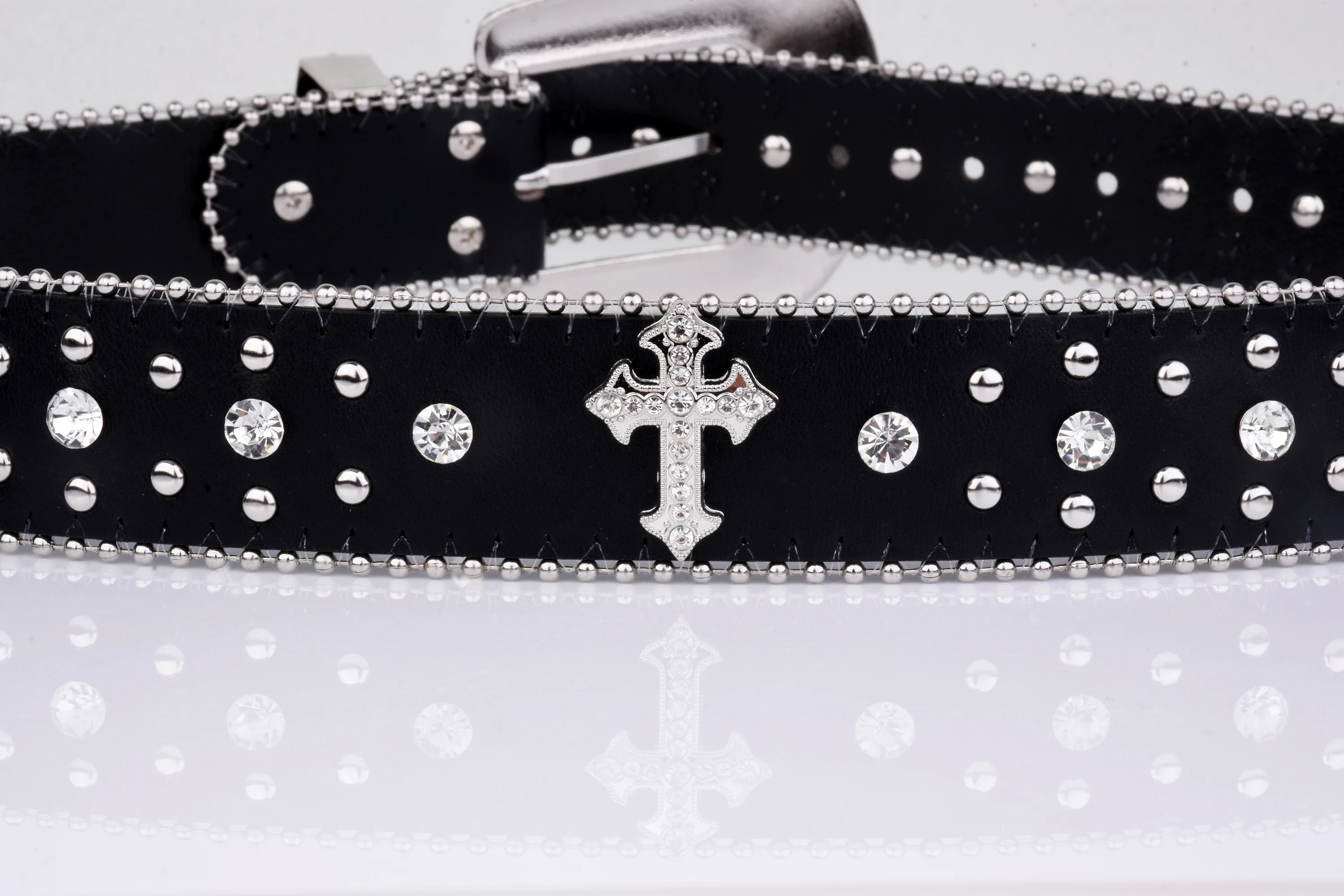 Y2K Grunge Rhinestone Cross Rivet Belt - 90s Fashion, Retro Style, Gothic Y2K Access