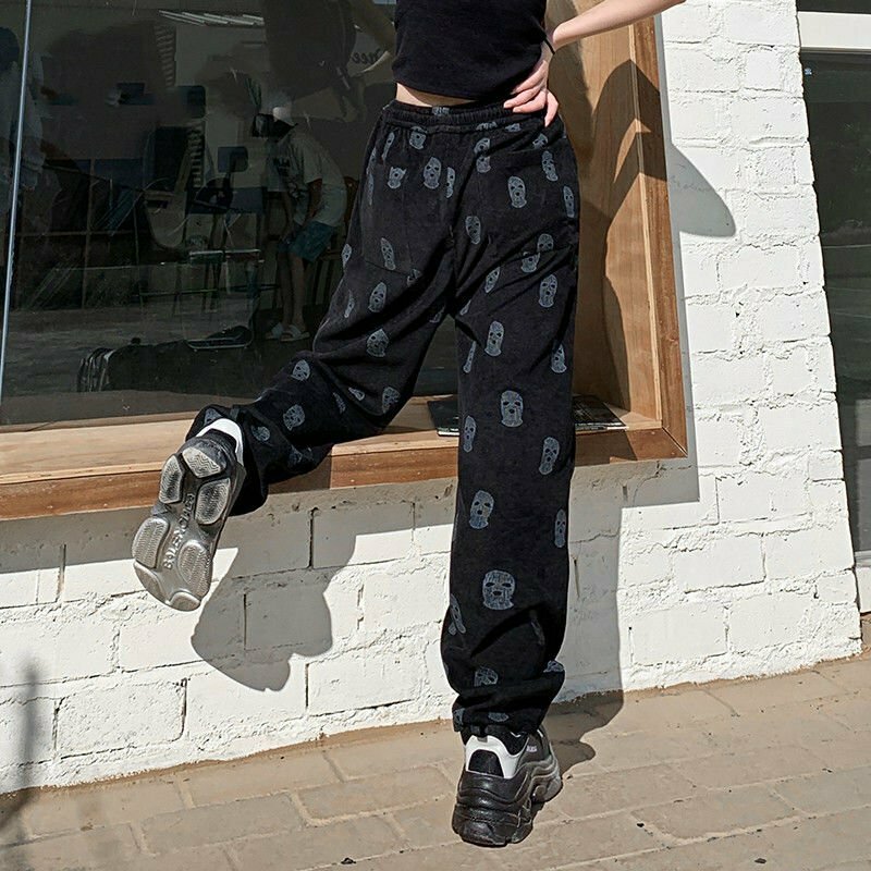 Y2K Grunge Skater Girl Skull Pants - Retro 90s Fashion, Summer Y2K Outfits, Gothic