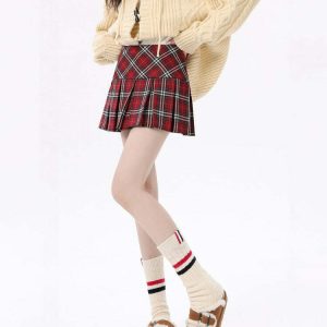 Y2K Red Plaid Grunge Pleated Skirt - 90s Fashion, Y2K Summer Outfits,