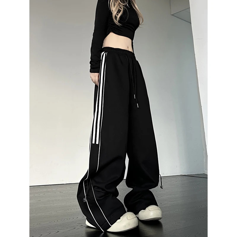 Y2K Streetwear Black Cargo Pants with High Waist and Wide Leg