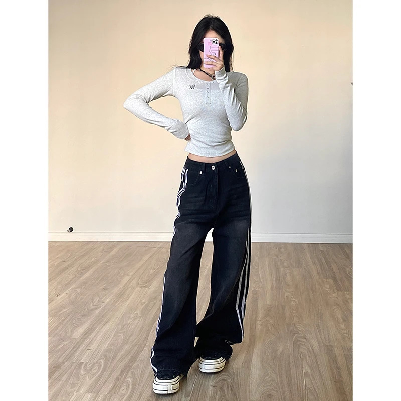 Y2K Vintage High Waisted Black Jeans - Streetwear Fashion with Contrasting Colors - Wide Leg Denim Trouser