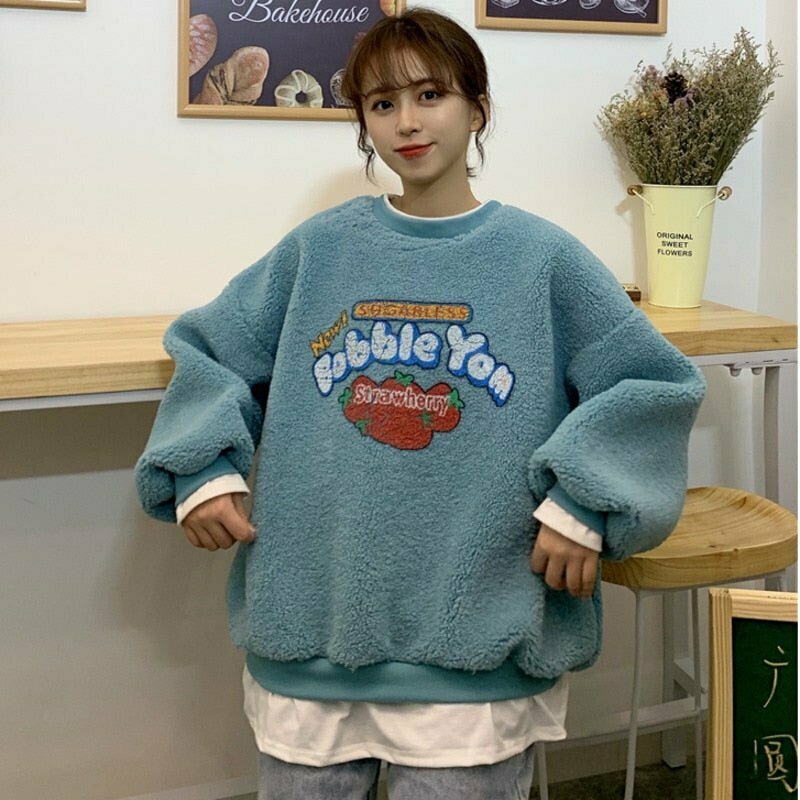 Y2K Vintage Strawberry Print Sweatshirt - 90s Grunge, Retro Summer, Pastel Goth Fashion